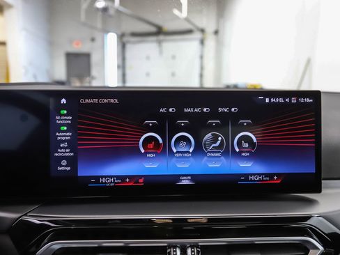 Certified 2024 BMW 230i xDrive Coupe w/ Premium Package image 18