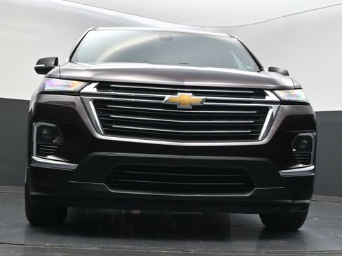 Used 2023 Chevrolet Traverse LT AWD/4WD image 42