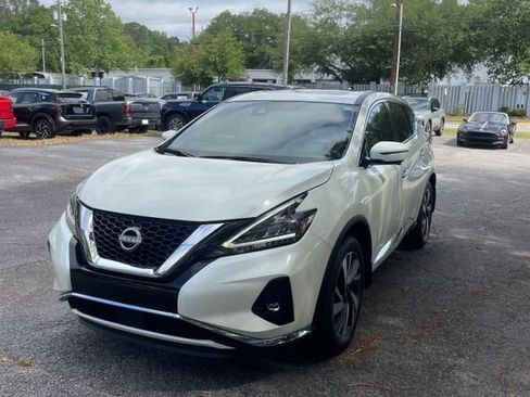 Used 2023 Nissan Murano SL w/ SL Moonroof Package FWD image 4