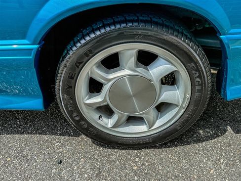 Used 1993 Ford Mustang Cobra RWD image 21