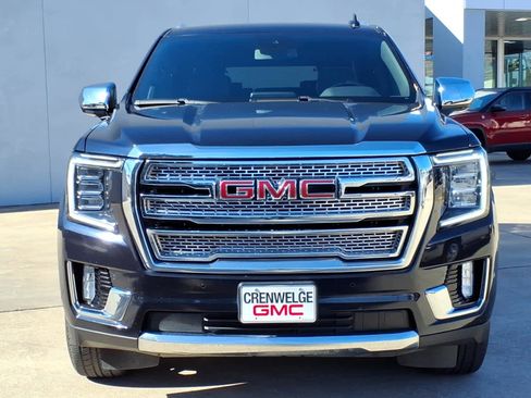 Used 2023 GMC Yukon XL SLT image 33