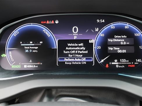 Used 2023 Toyota Venza Limited image 10