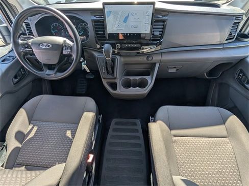 Used 2023 Ford Transit 350 XLT image 9