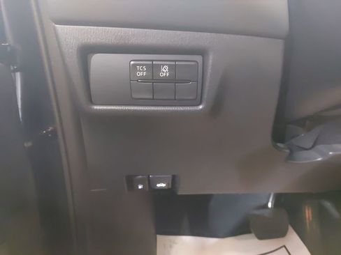 Used 2020 MAZDA CX-5 Touring image 27