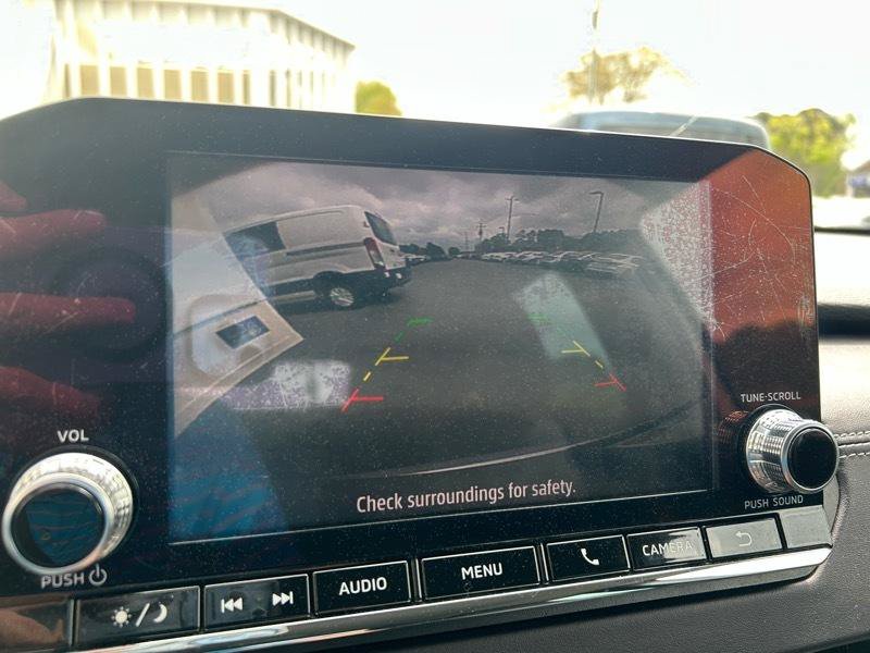 Used 2023 Mitsubishi Outlander ES FWD image 14