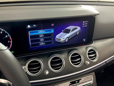 Certified 2023 Mercedes-Benz E 350 4MATIC Sedan image 38