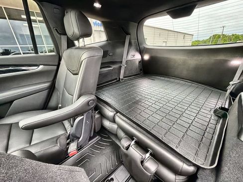 Used 2020 Cadillac XT6 Premium Luxury AWD/4WD image 24