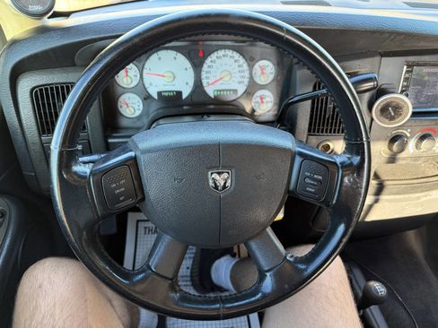 Used 2004 Dodge Ram 2500 Truck SLT w/ Trailer Tow Group image 13