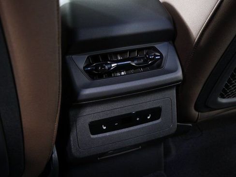 New 2027 Audi Q6 e-tron Premium image 21