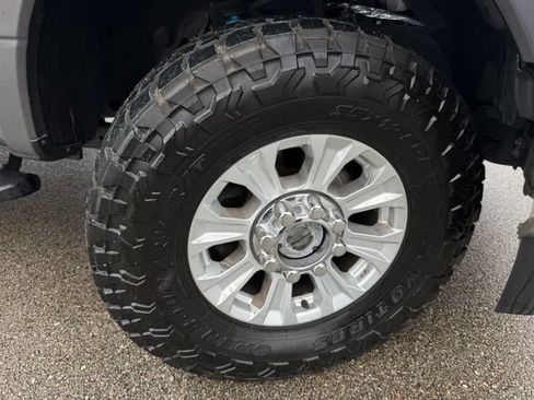 Used 2021 Ford F250 XL w/ STX Appearance Package AWD/4WD image 4