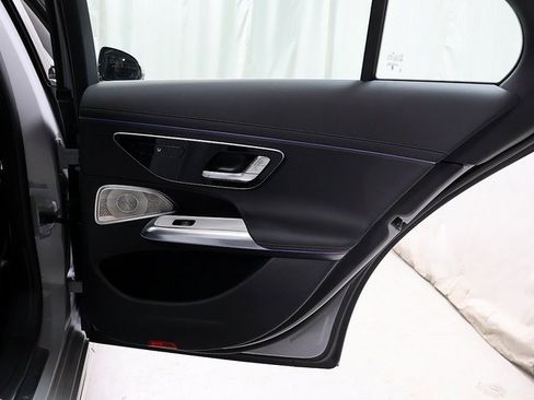 Certified 2026 Mercedes-Benz E 350 4MATIC Sedan image 31