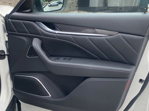 Used 2021 Maserati Levante S GranSport image 36