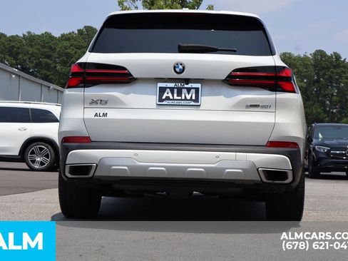 Used 2024 BMW X5 sDrive40i w/ Premium Package RWD image 6