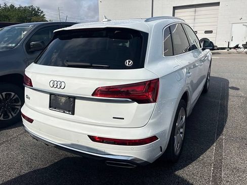 Used 2022 Audi Q5 2.0T Premium Plus w/ Premium Plus Package AWD/4WD image 5