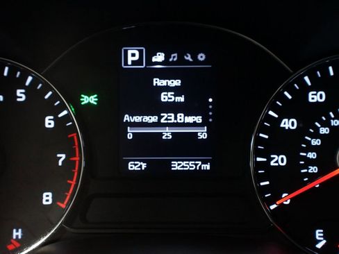 Used 2018 Kia Forte S image 16