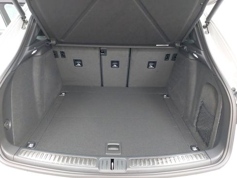 New 2026 Porsche Macan Turbo image 14