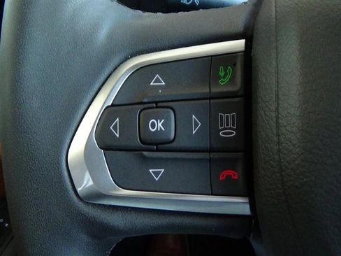 Certified 2025 Jeep Compass Limited w/ Elite Group image 26