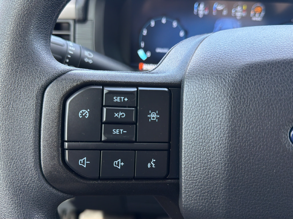 Used 2025 Ford F150 XL AWD/4WD image 16