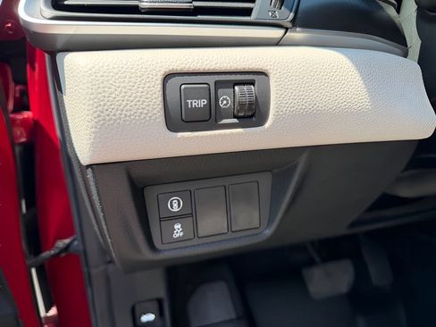 Used 2019 Honda Accord LX image 19