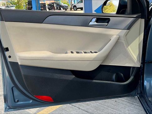 Used 2016 Hyundai Sonata SE image 21
