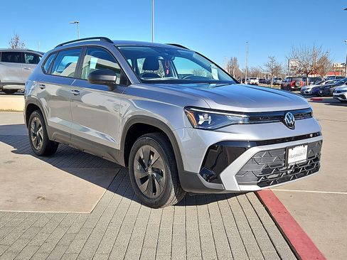 New 2026 Volkswagen Taos S image 5