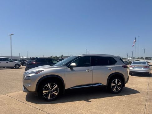 Used 2021 Nissan Rogue SL FWD image 10