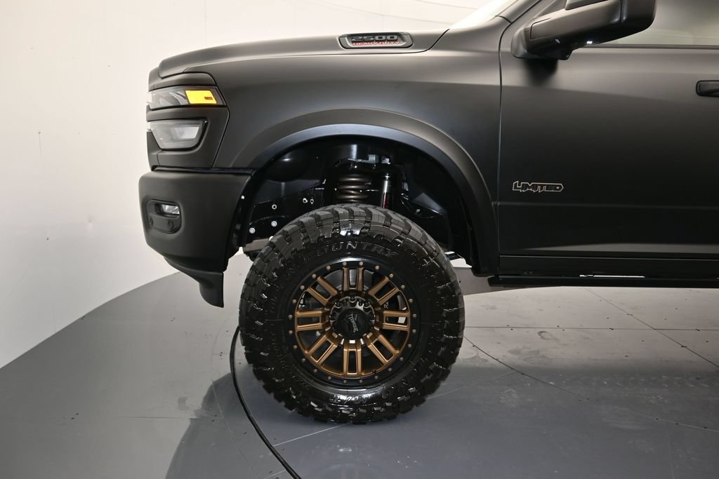 New 2026 RAM 2500 Big Horn AWD/4WD image 9