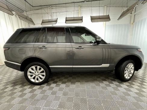 Used 2016 Land Rover Range Rover HSE image 24