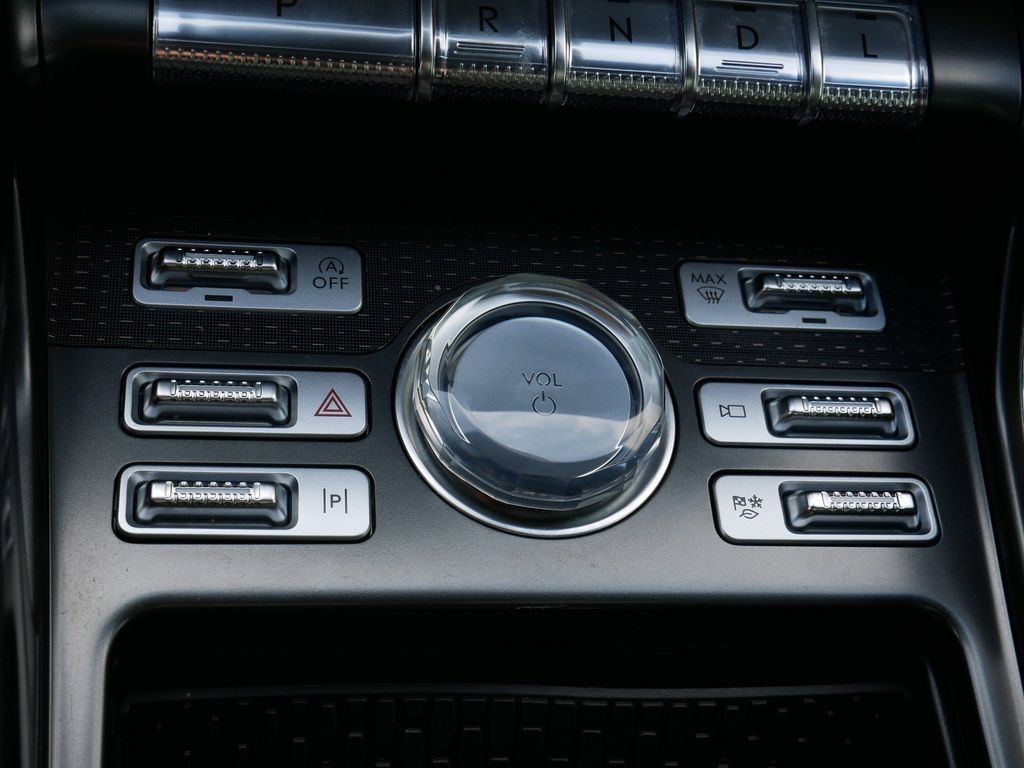 Used 2024 Lincoln Nautilus Reserve w/ Equipment Group 202A AWD/4WD image 25