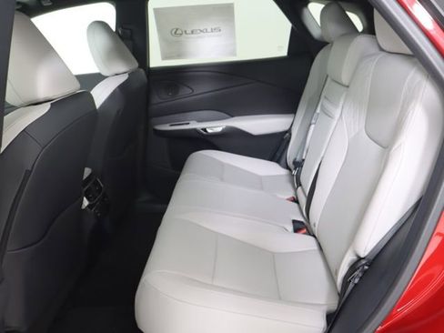 New 2026 Lexus RX 350h image 15