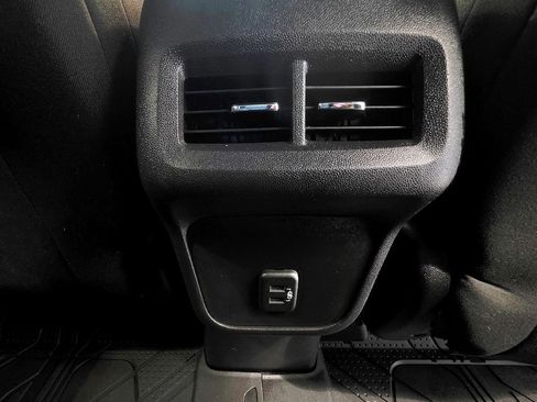 Used 2022 Chevrolet Equinox LT FWD image 48