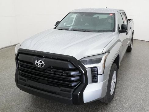 New 2026 Toyota Tundra SR image 4