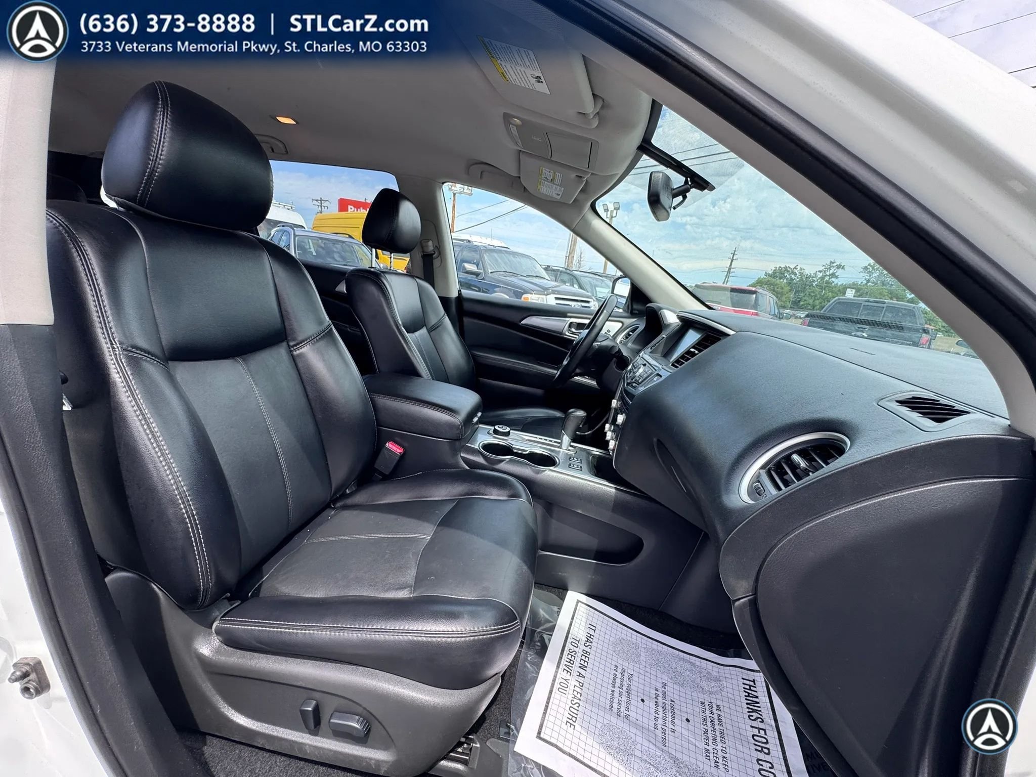 Used 2020 Nissan Pathfinder SL AWD/4WD image 15