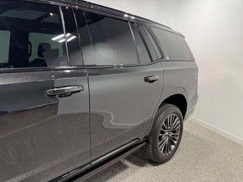 Used 2024 Cadillac Escalade V w/ Heavy-Duty Trailer Package AWD/4WD image 8