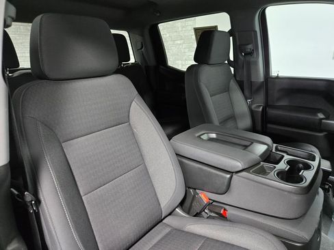 Used 2022 Chevrolet Silverado 1500 Custom Trail Boss AWD/4WD image 50