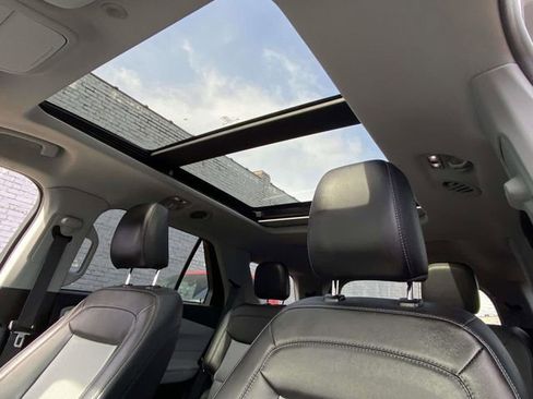 Used 2023 Ford Explorer XLT w/ Equipment Group 202A image 16