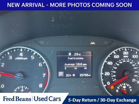 Used 2022 Kia Seltos EX image 6