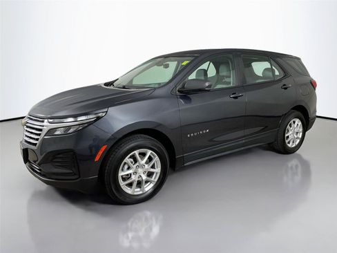 Used 2022 Chevrolet Equinox LS AWD/4WD image 8