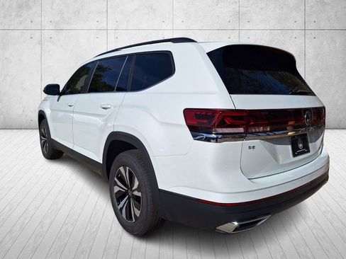 New 2026 Volkswagen Atlas SE image 3