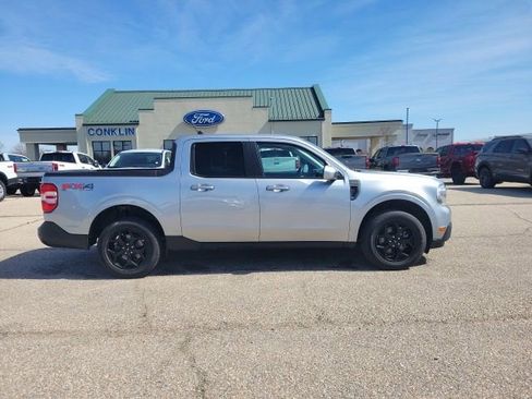 Used 2022 Ford Maverick Lariat w/ Lariat Luxury Package image 21
