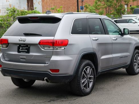 Used 2019 Jeep Grand Cherokee Limited w/ Luxury Group II AWD/4WD image 7
