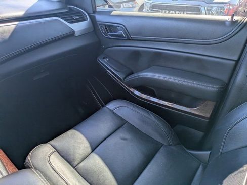 Used 2020 GMC Yukon SLT w/ Open Road Package image 15