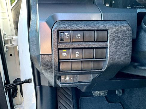 Used 2024 Toyota Tacoma SR5 image 21