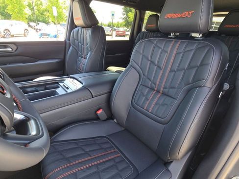 New 2025 Nissan Armada PRO-4X image 27