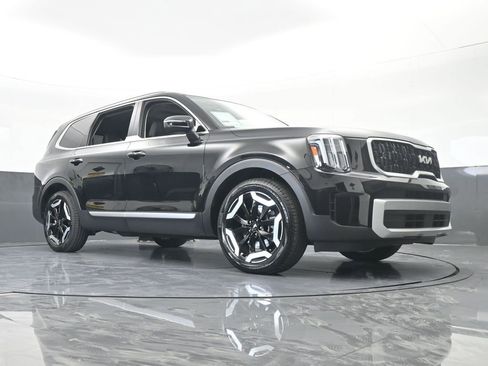 Used 2024 Kia Telluride EX image 66