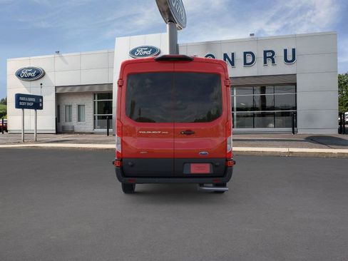 Used 2024 Ford Transit 350 XL image 5