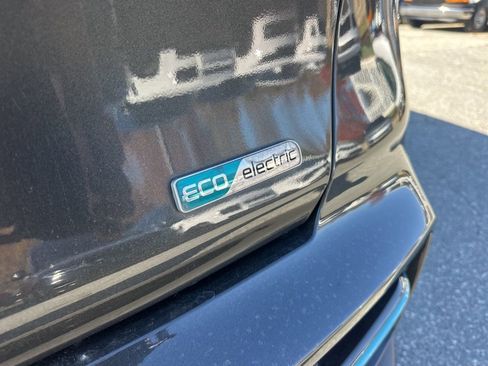 Used 2022 Kia Niro EX w/ Cold Weather Package image 29