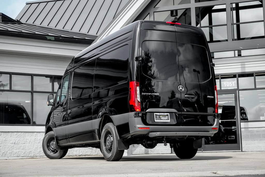 New 2026 Mercedes-Benz Sprinter 2500 image 2