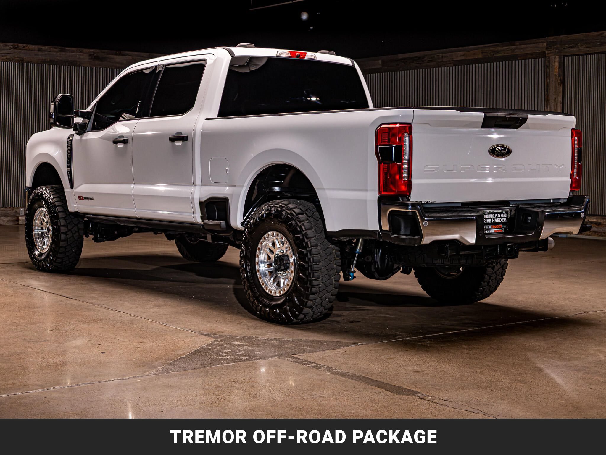 Used 2023 Ford F250 XLT w/ Tremor Off-Road Package AWD/4WD image 7