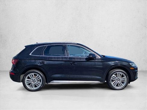 Used 2018 Audi Q5 2.0T Premium Plus w/ Premium Plus Package image 4